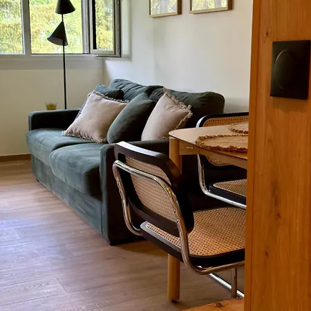 Apartment Cosy In The Heart Of *